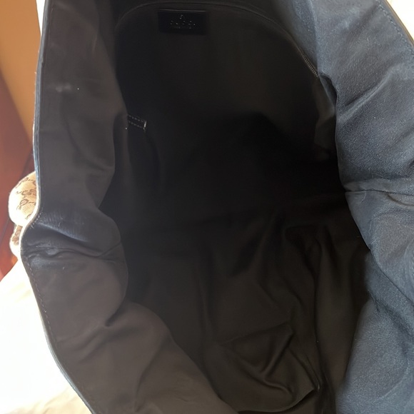 Gucci shoulder bag 🌺 - Picture 7 of 13